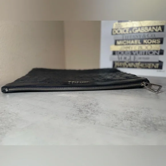 Jimmy Choo Oversized Derek Clutch Wrislet Black Leather Studded Star Bag - Picture 12 of 17